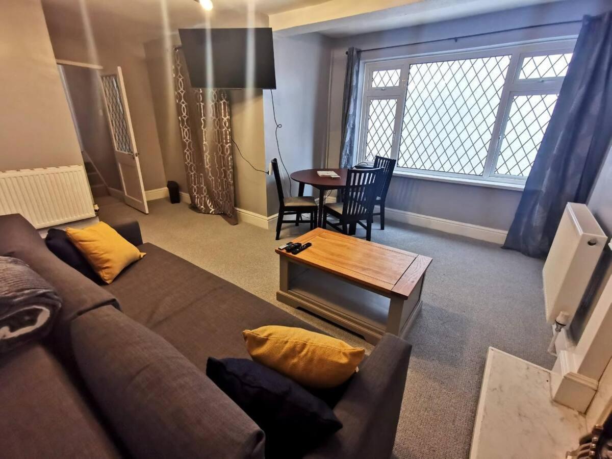 City Centre Room, Wifi, Share Facility Swansea Esterno foto